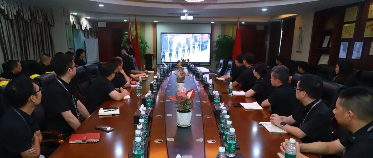 铭记历史荣光,共赴铝业新程 | 高登铝业同观抗战胜利80周年大阅兵直播活动